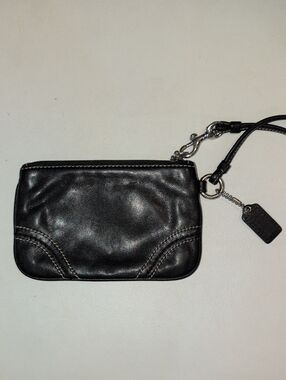 Coach Black Leather Soho Wristlet with Stitch Detailing And Tag